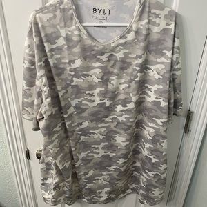 Bylt Basics performance style T-shirt